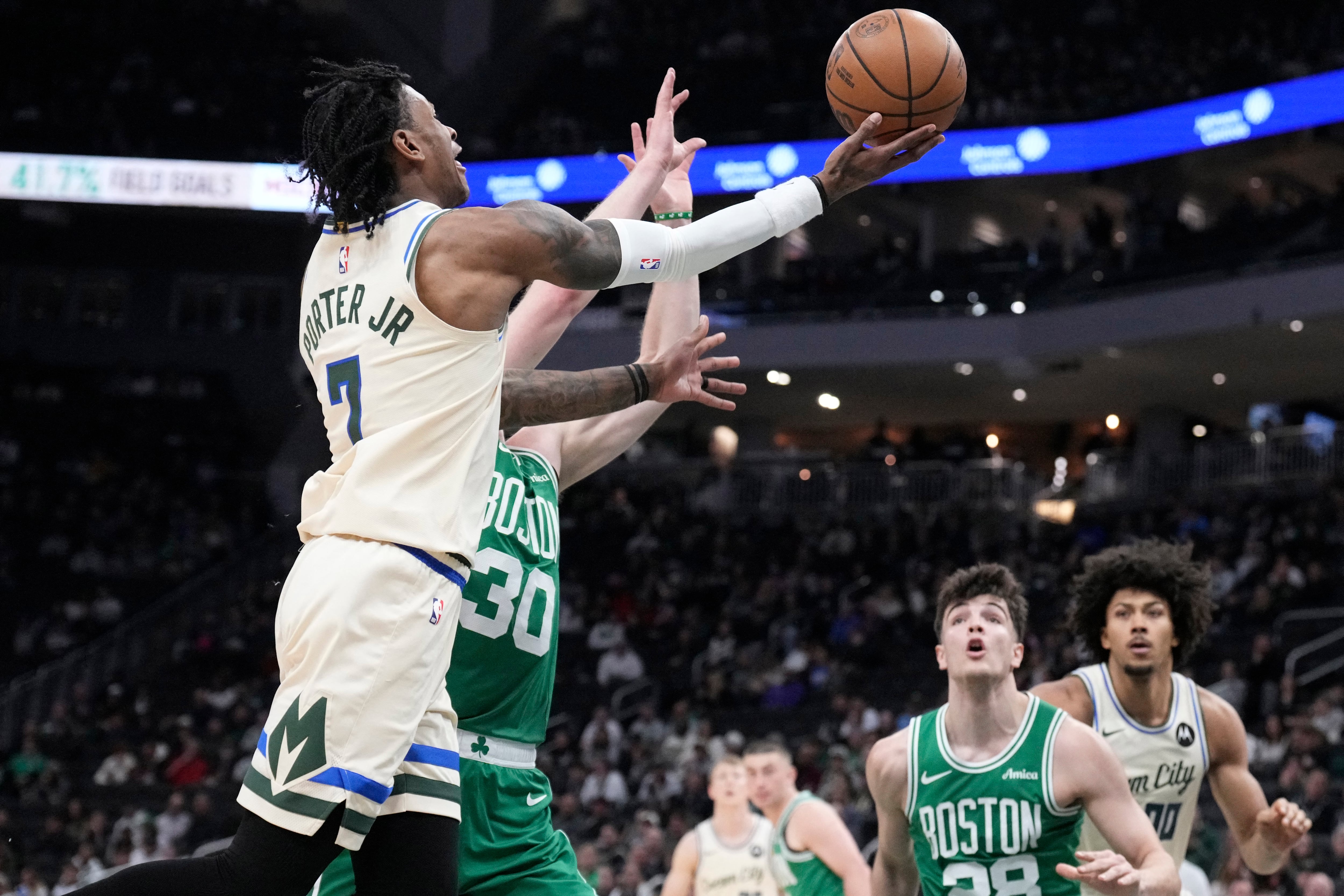 Hugo González maravilla e ilusiona con su mejor noche en la NBA: 18 puntos y 16 rebotes