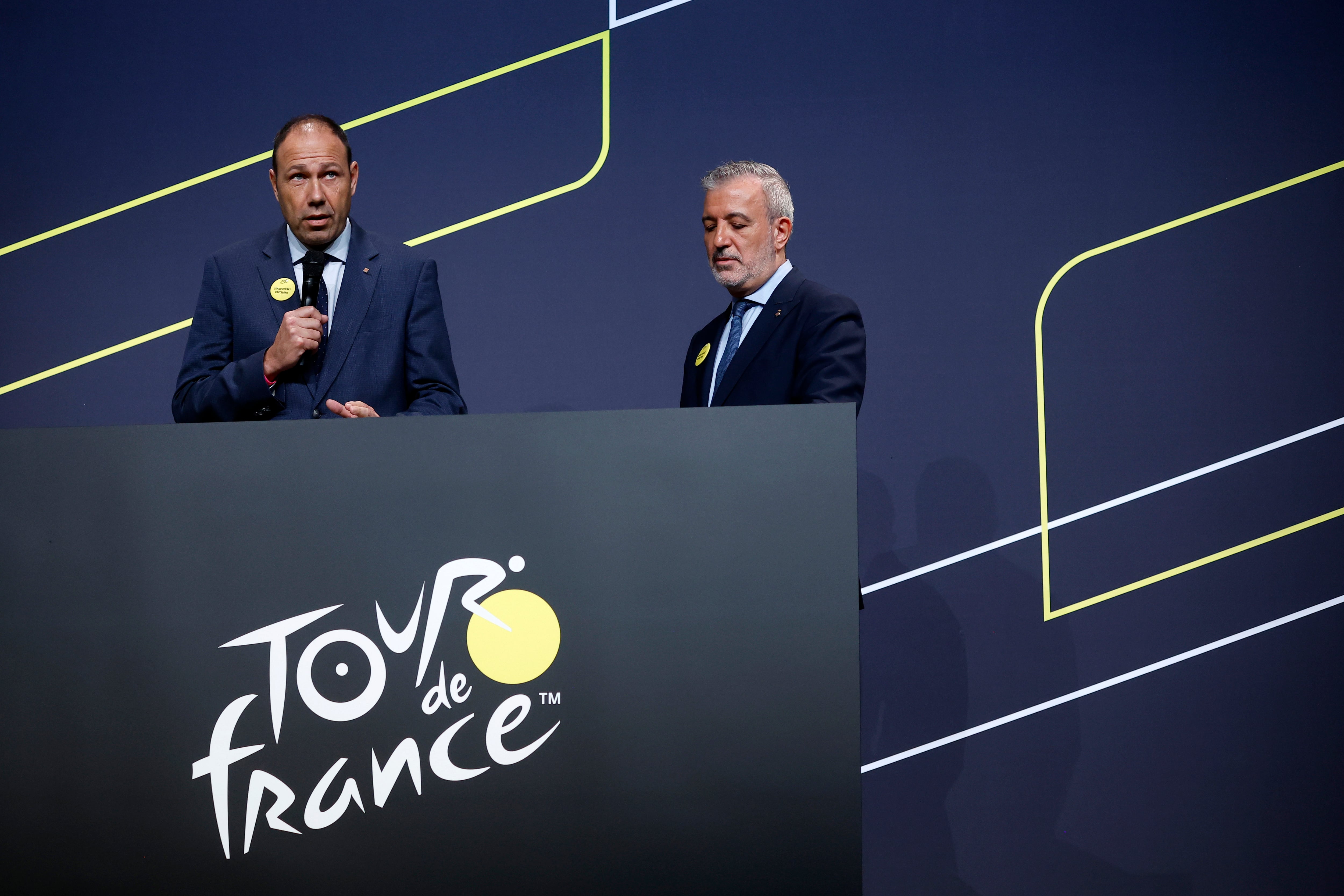 El Tour garantiza al alcalde Jaume Collboni que no habrá en Barcelona “ningún equipo bajo bandera israelí”