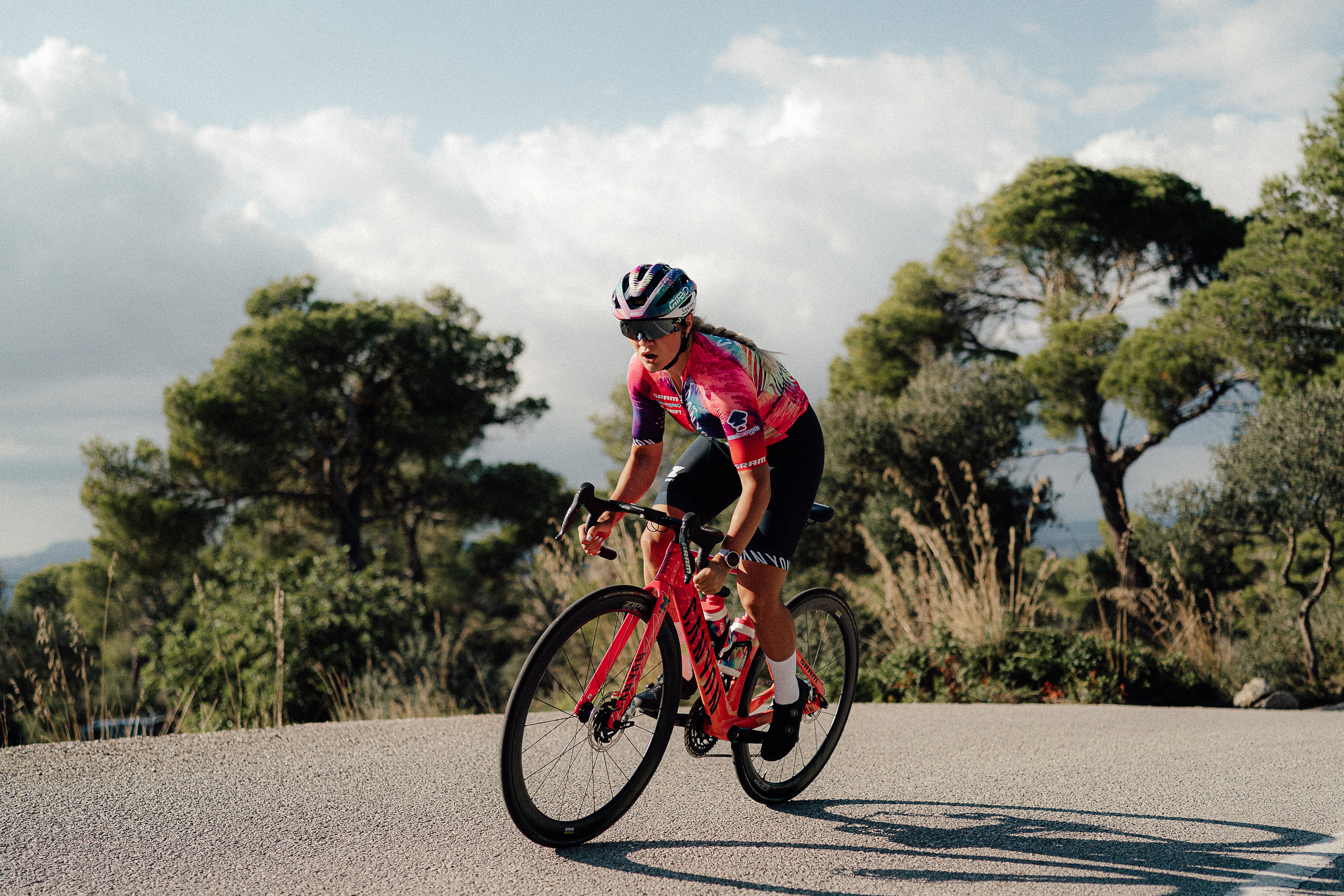 El cambio radical de Sophie Alisch, de boxeadora invencible a ciclista profesional: “Voy a demostrar que no me he equivocado”