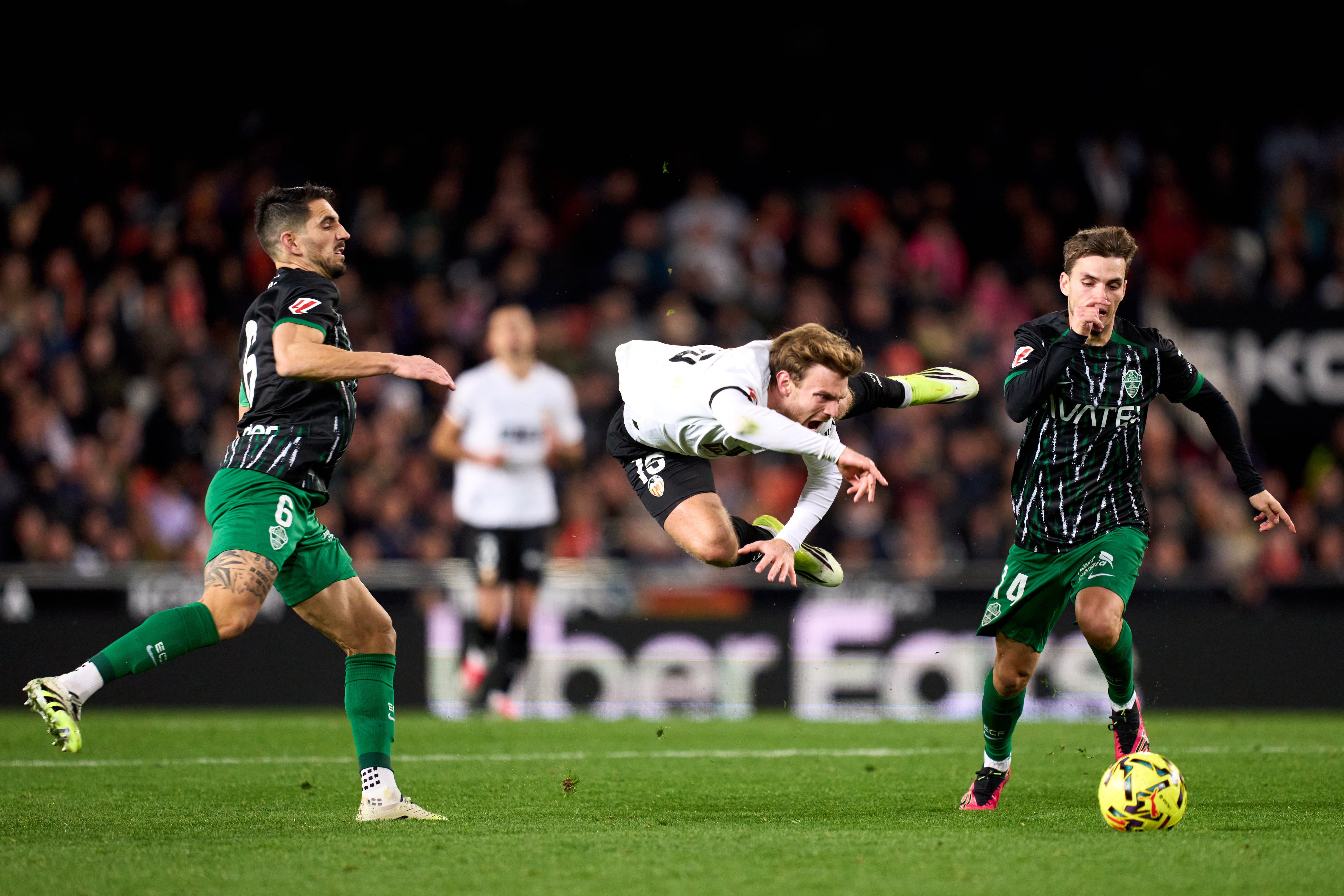 El Valencia vive bajo un nubarrón