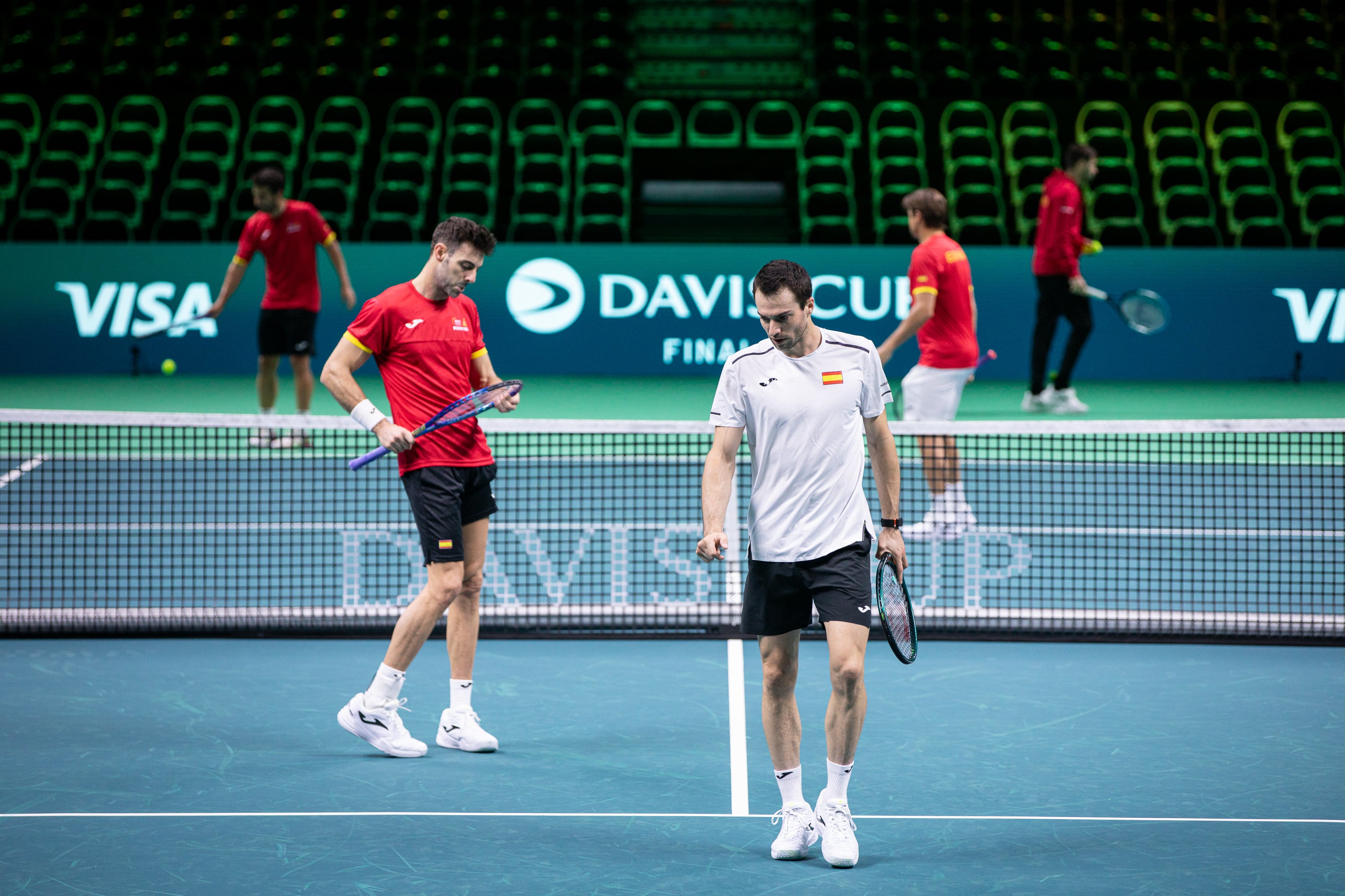 España – República Checa: horarios y dónde ver los cuartos de final de la Copa Davis de Bolonia